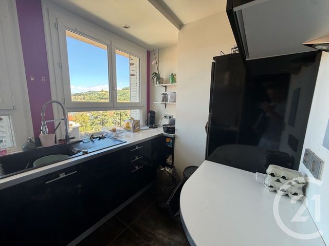 Appartement T3 à vendre - 4 pièces - 67.0 m2 - AURILLAC - 15 - AUVERGNE - Century 21 Pradel Immobilier