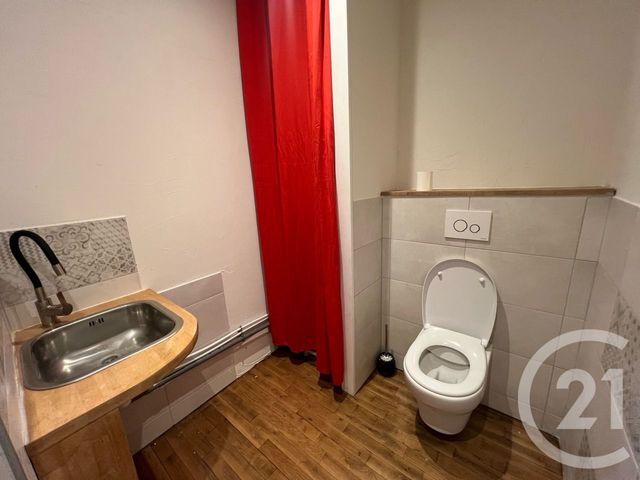 Appartement F6 à vendre - 6 pièces - 123.15 m2 - AURILLAC - 15 - AUVERGNE - Century 21 Pradel Immobilier