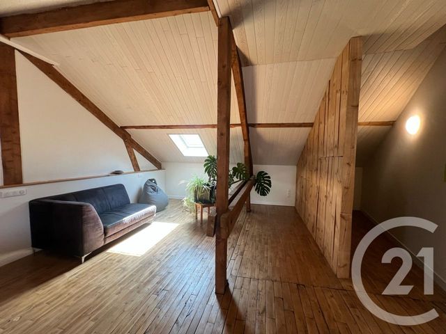 Appartement F6 à vendre - 6 pièces - 123.15 m2 - AURILLAC - 15 - AUVERGNE - Century 21 Pradel Immobilier