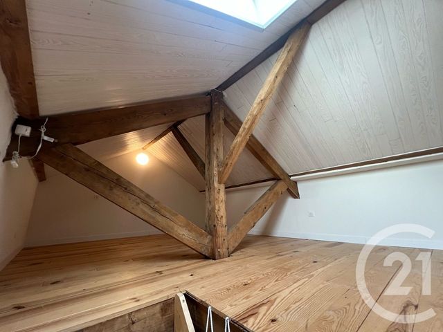 Appartement F6 à vendre - 6 pièces - 123.15 m2 - AURILLAC - 15 - AUVERGNE - Century 21 Pradel Immobilier
