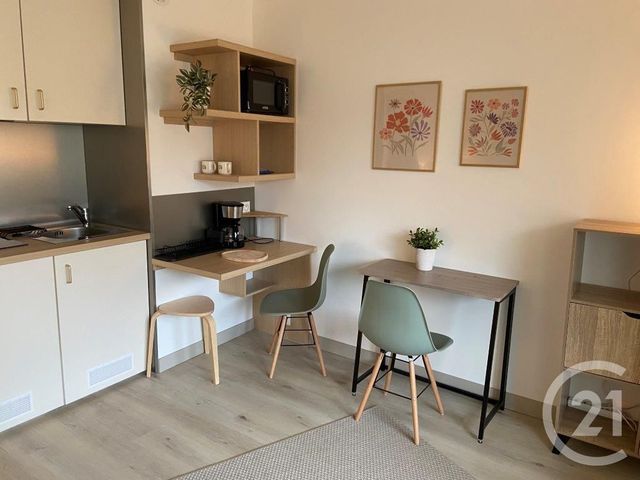 Appartement Studio à louer ARPAJON SUR CERE