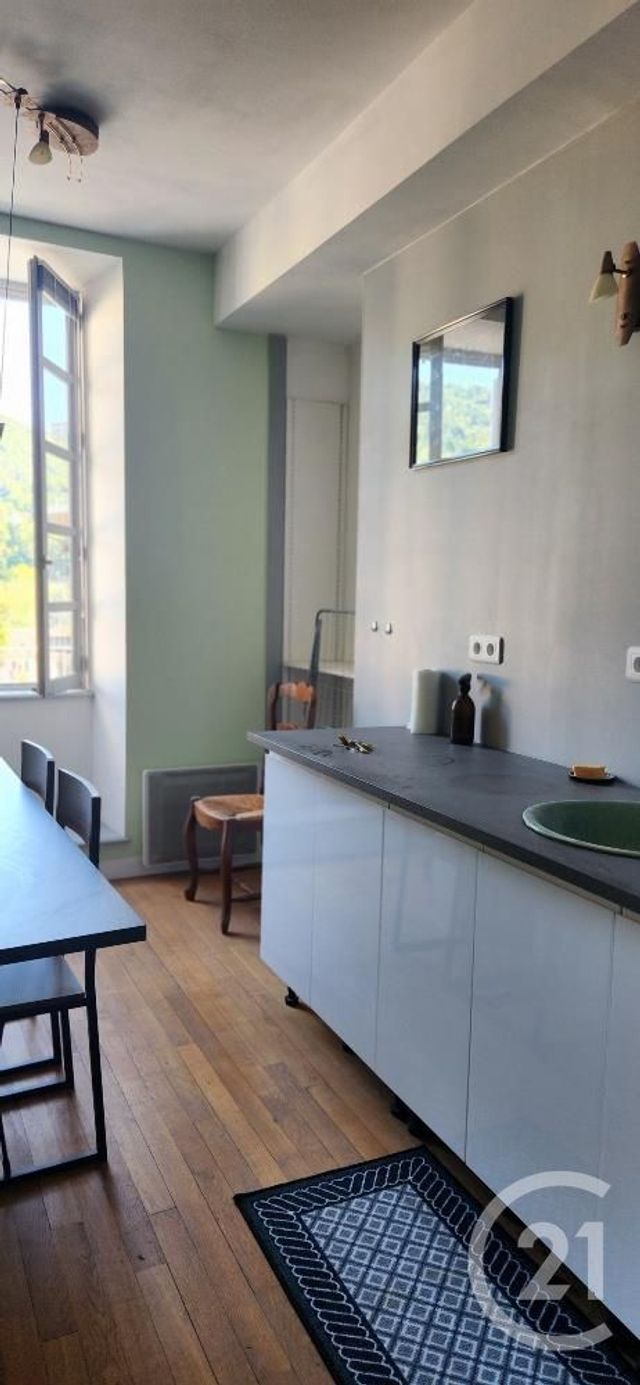 immeuble à vendre - 120.0 m2 - VIC SUR CERE - 15 - AUVERGNE - Century 21 Pradel Immobilier