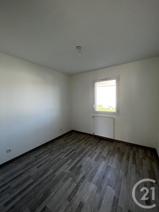maison à louer - 4 pièces - 89.0 m2 - NAUCELLES - 15 - AUVERGNE - Century 21 Pradel Immobilier