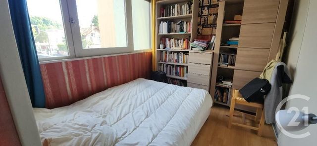 Appartement F1 bis à vendre - 2 pièces - 37.63 m2 - AURILLAC - 15 - AUVERGNE - Century 21 Pradel Immobilier