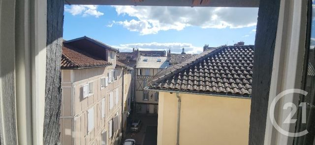 Appartement Duplex à vendre - 2 pièces - 73.0 m2 - AURILLAC - 15 - AUVERGNE - Century 21 Pradel Immobilier