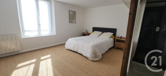 Appartement Duplex à vendre - 2 pièces - 73.0 m2 - AURILLAC - 15 - AUVERGNE - Century 21 Pradel Immobilier