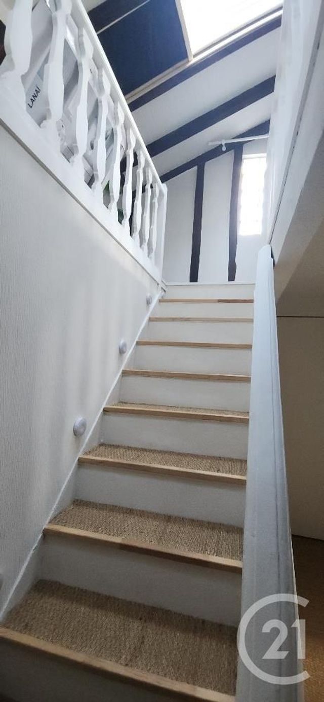 Appartement Duplex à vendre - 2 pièces - 73.0 m2 - AURILLAC - 15 - AUVERGNE - Century 21 Pradel Immobilier