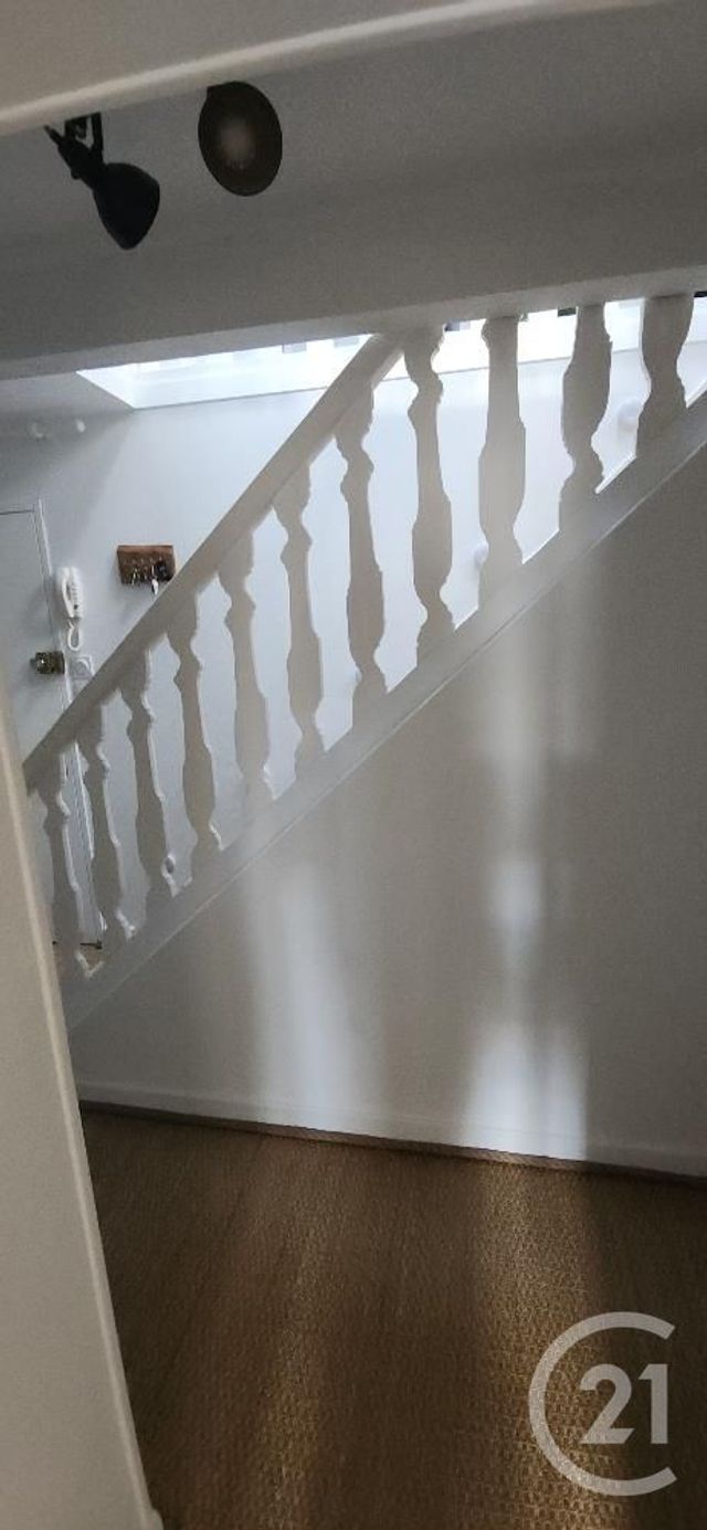 Appartement Duplex à vendre - 2 pièces - 73.0 m2 - AURILLAC - 15 - AUVERGNE - Century 21 Pradel Immobilier