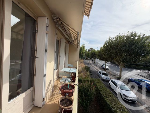 Appartement T4 à vendre - 5 pièces - 70.6 m2 - AURILLAC - 15 - AUVERGNE - Century 21 Pradel Immobilier