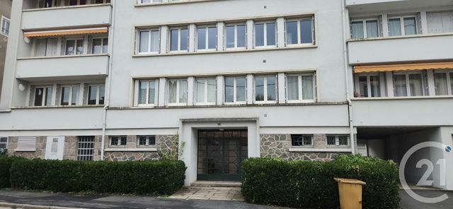 Appartement F2 à vendre - 2 pièces - 41.2 m2 - AURILLAC - 15 - AUVERGNE - Century 21 Pradel Immobilier