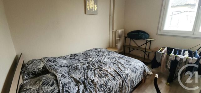 Appartement F2 à vendre - 2 pièces - 41.2 m2 - AURILLAC - 15 - AUVERGNE - Century 21 Pradel Immobilier