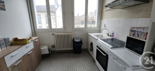Appartement F2 à vendre - 2 pièces - 41.2 m2 - AURILLAC - 15 - AUVERGNE - Century 21 Pradel Immobilier