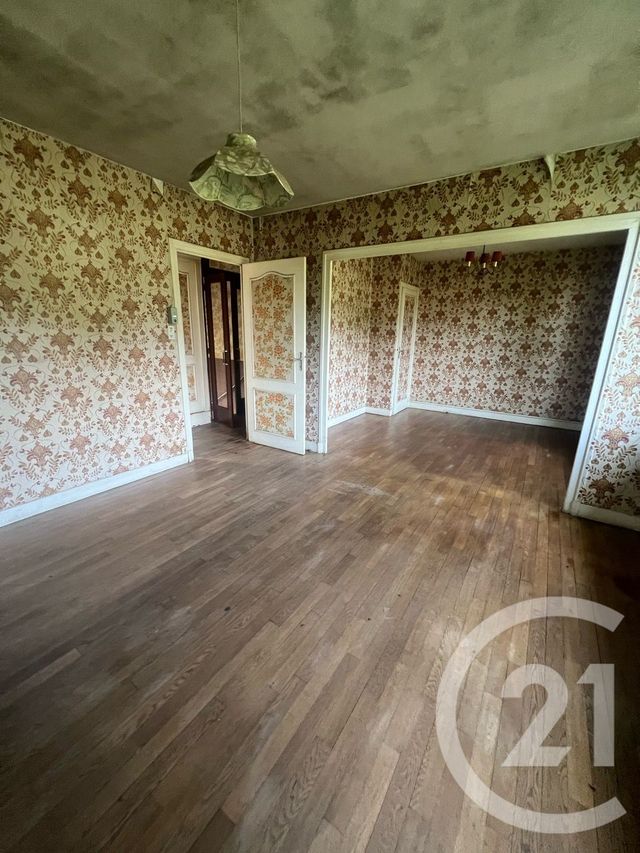 maison à vendre - 5 pièces - 120.0 m2 - LAROQUEBROU - 15 - AUVERGNE - Century 21 Pradel Immobilier