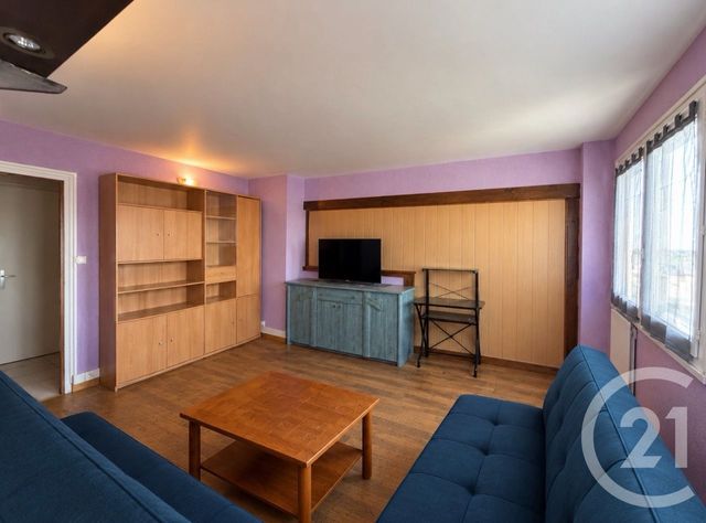 Appartement T4 à vendre - 4 pièces - 68.0 m2 - AURILLAC - 15 - AUVERGNE - Century 21 Pradel Immobilier